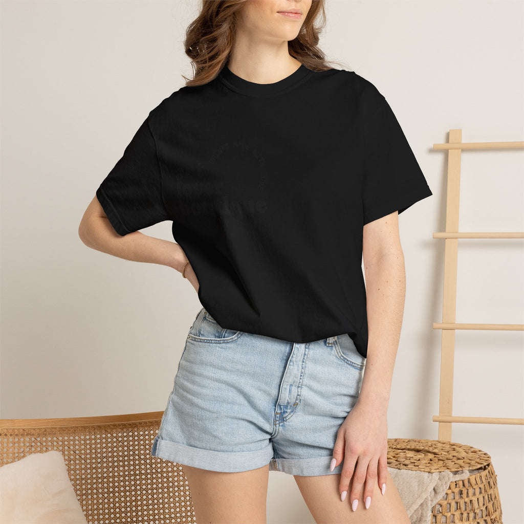Art Lover Boutique T‑Shirt — Minimalist Graphic Tee